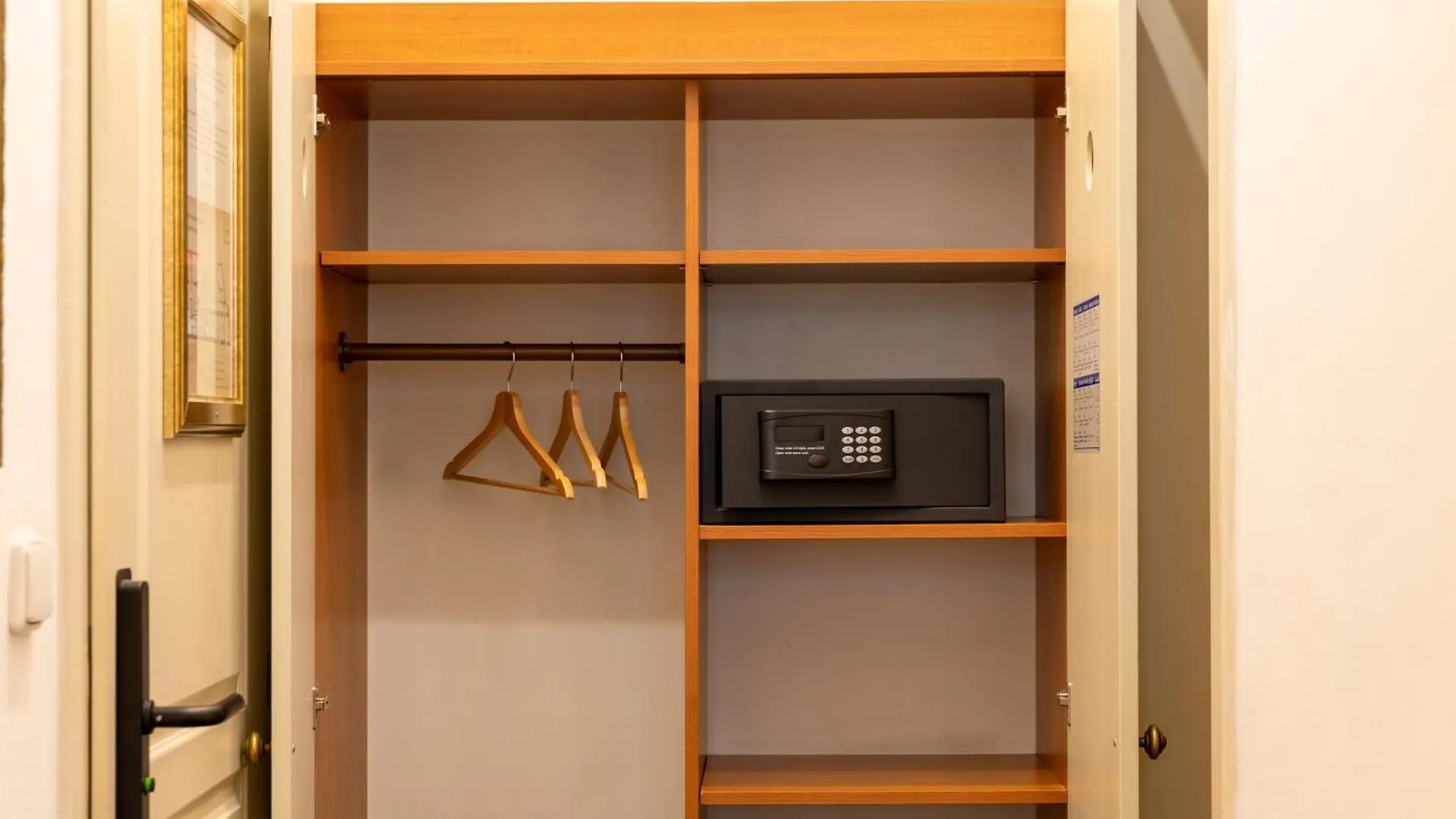 Sir Toby'S Midtown Hostel Praag