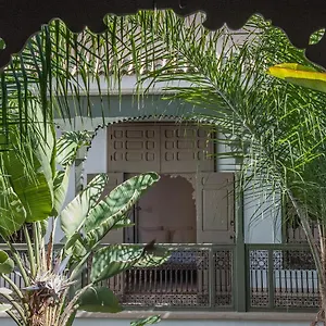 **** Riad Jaaneman Marruecos